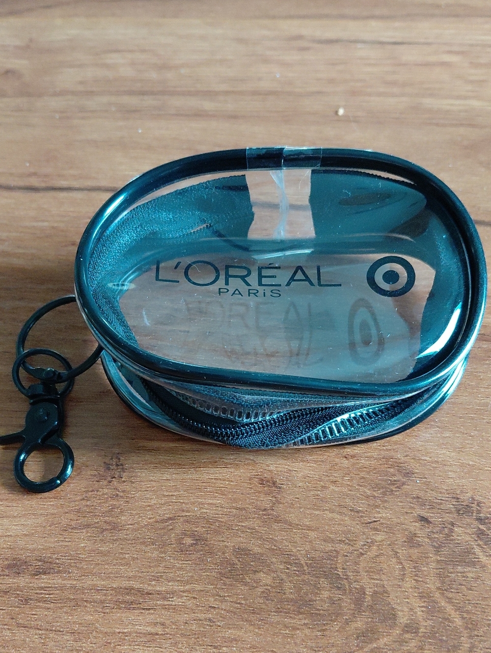 L'Oréal Paris Clear Travel Pouch